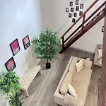 Apartment 4 Pers Centre De Au Calme - Parking & Wifi Limoux