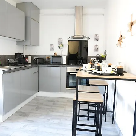 4 Pers Centre De Au Calme - Parking & Wifi